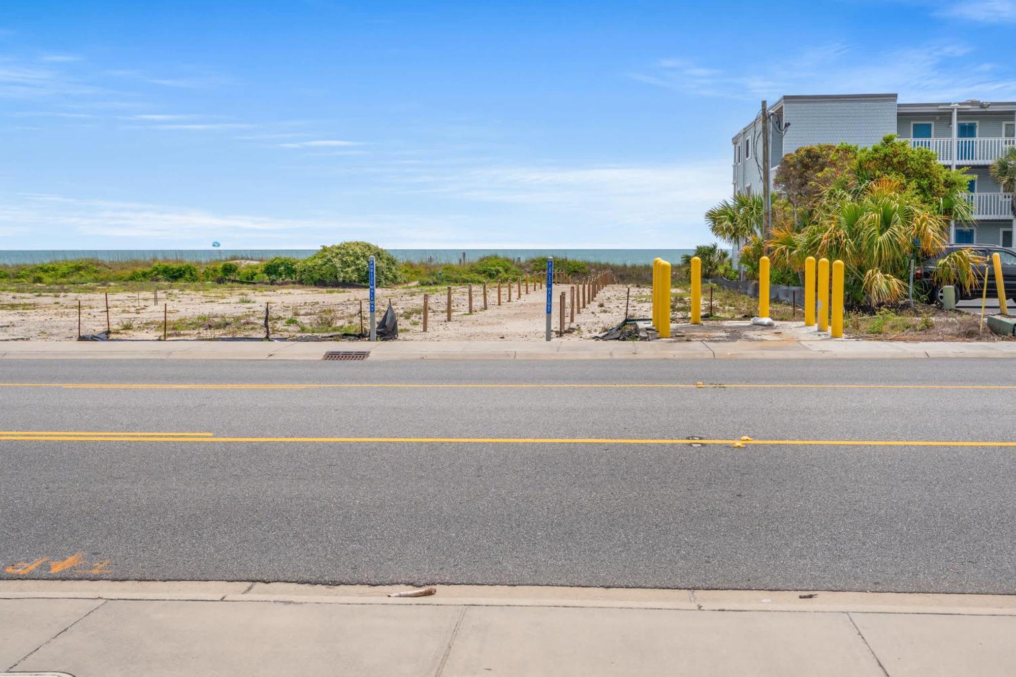 4br2ba Sleeps 12 Pet-friendly Steps To Apartment Myrtle Beach